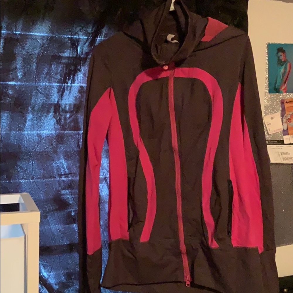 Lululemon running jacket